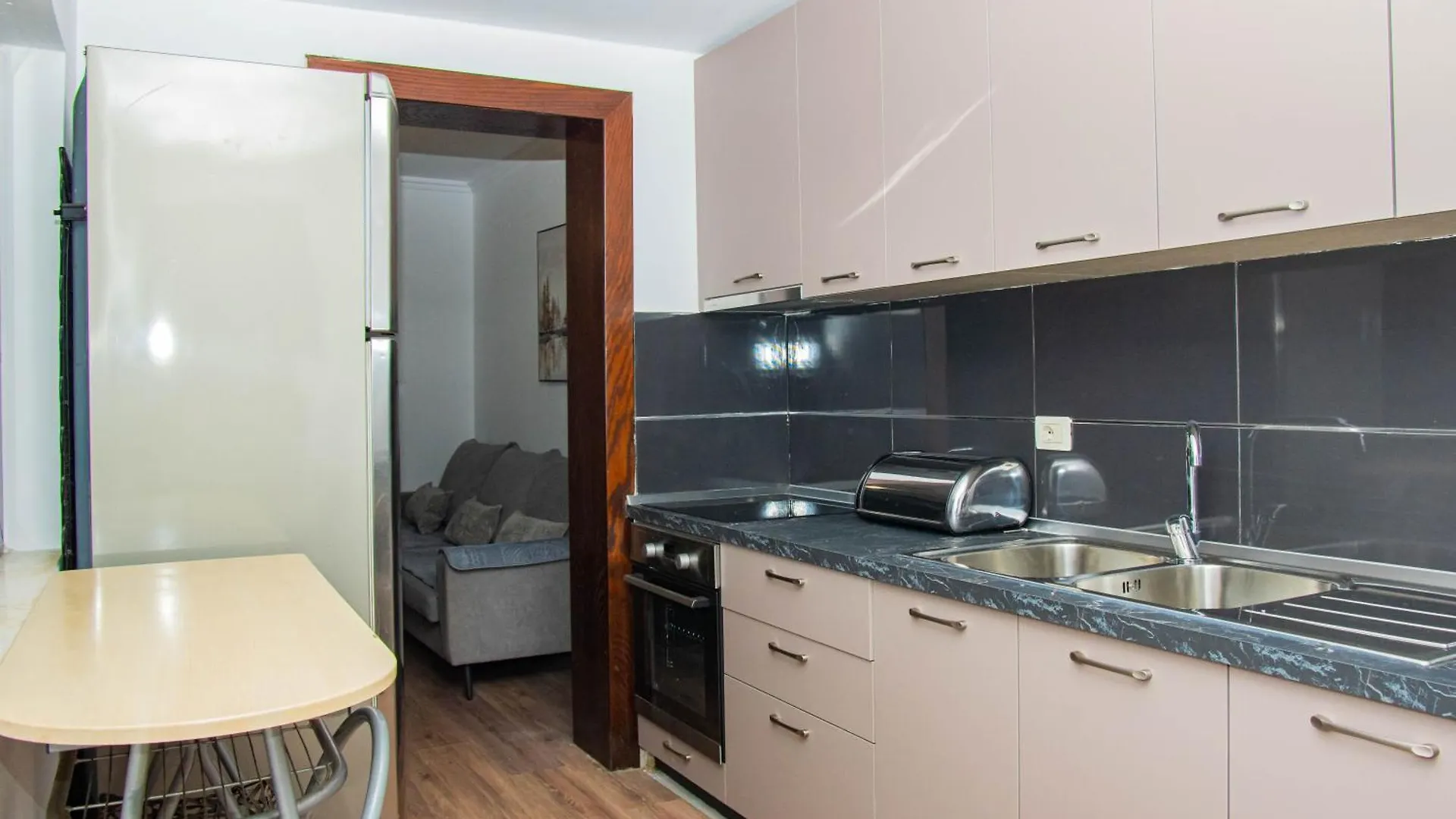 Lucas Central Relaxing House Tirana Albánia